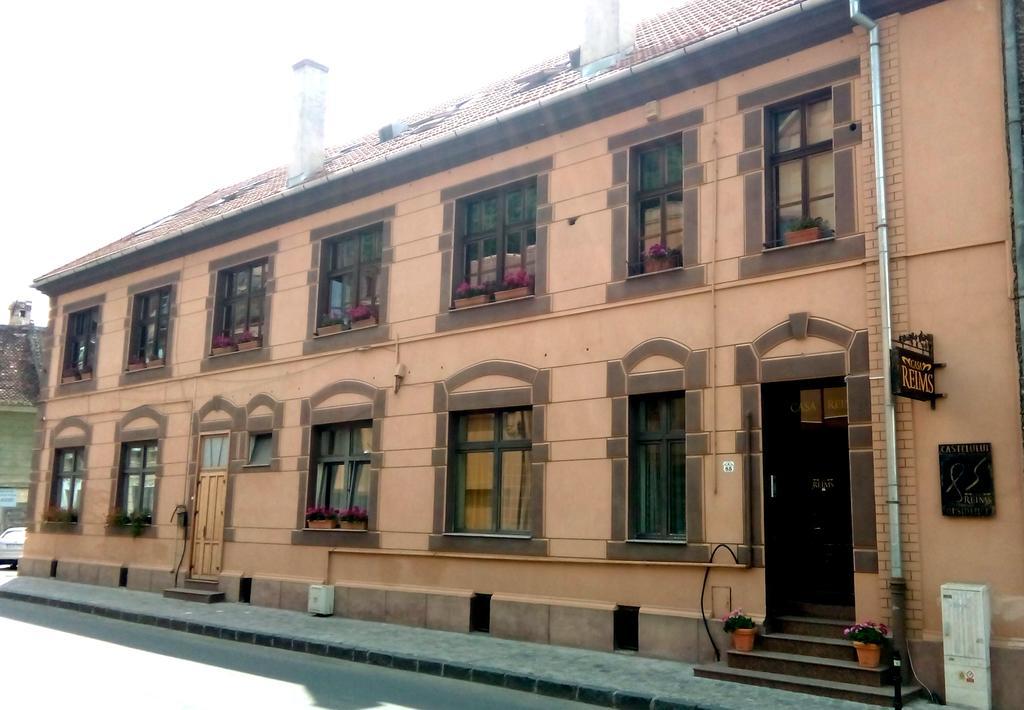 Hotel Casa Reims Braşov Exterior foto